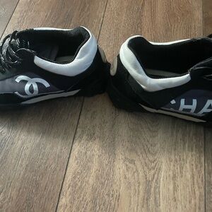 CHANEL Black and White Logo Low-Top Sneakers